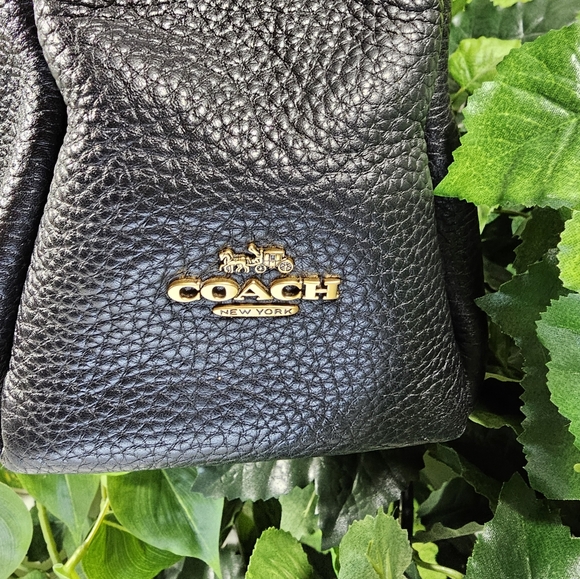 SOLDm Coach Black Purse Shoulderbag Pebble Leather Shay Purse # 93811 read desc. - Picture 16 of 16